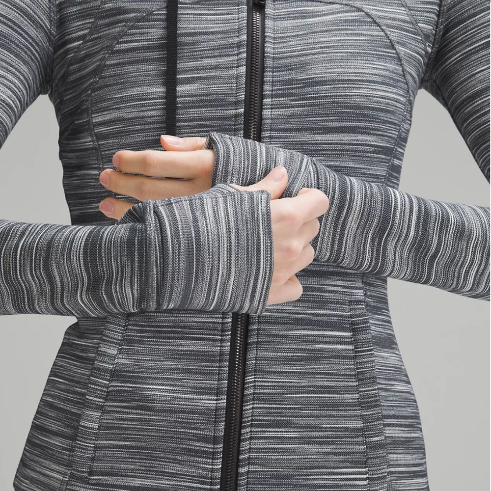 Lululemon Hooded Define Jacket Mesh Vent
